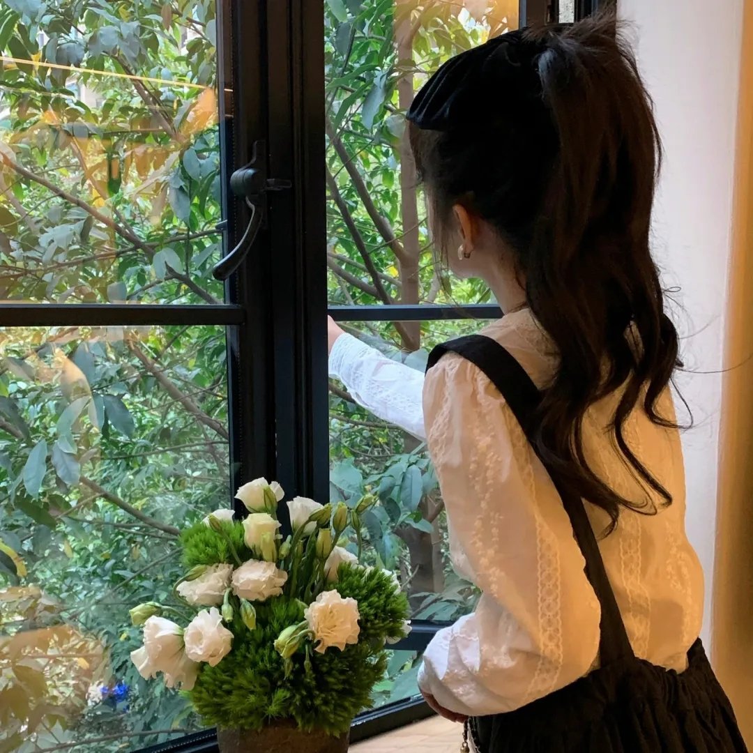 府上娶了个锦鲤新娘